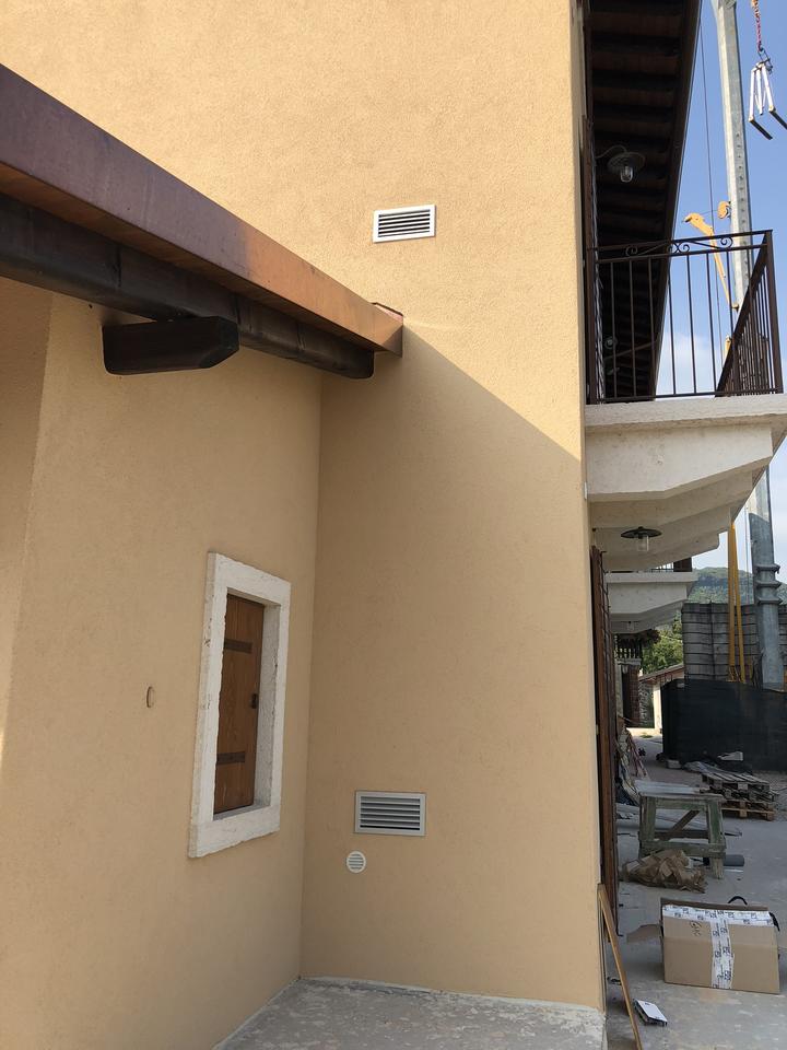 Impianto di VMC in una casa in ristrutturazione su 3 piani