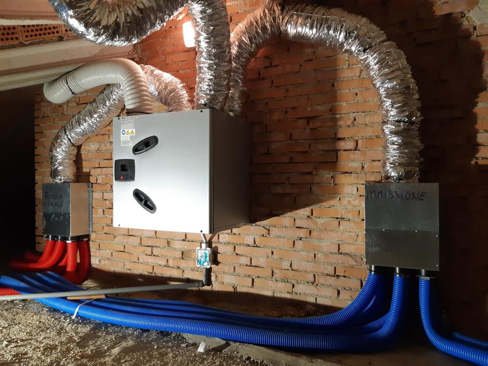 Impianto di VMC in una casa abitata utilizzando il sottotetto